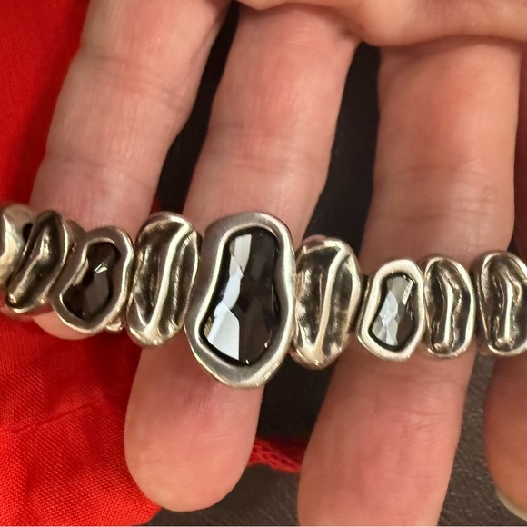 Uno De 50 Bracelet Crystals BEAUTIFUL! NWT - Picture 2 of 5